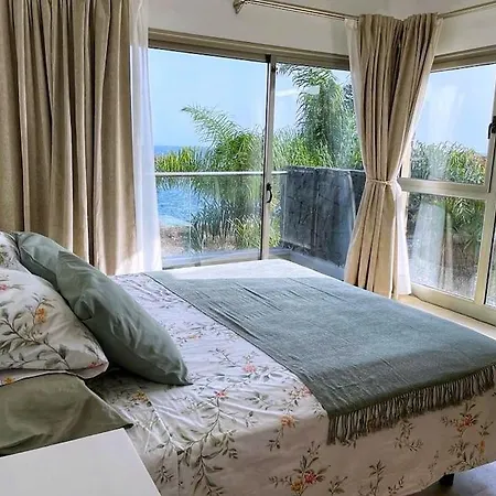 Luxury Oceanview De Nava With Heated Private Pool فيلة
