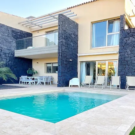 فيلة Luxury Oceanview De Nava With Heated Private Pool