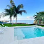 Luxury Oceanview De Nava With Heated Private Pool * San Miguel de Abona