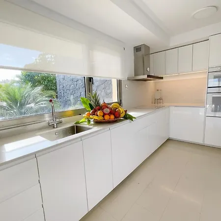 Luxury Oceanview De Nava With Heated Private Pool سان ميغيل ذي أبونا